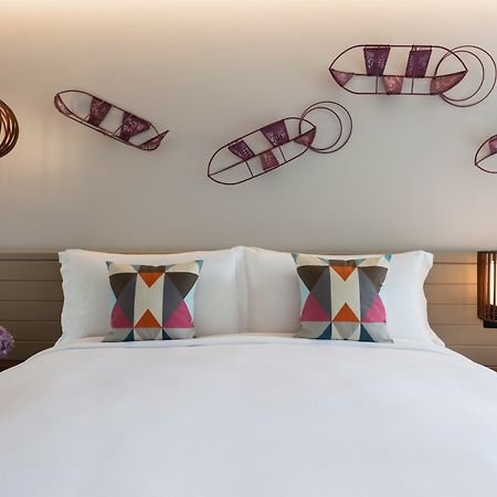 Avani Plus Khao Lak Resort Bagian luar foto