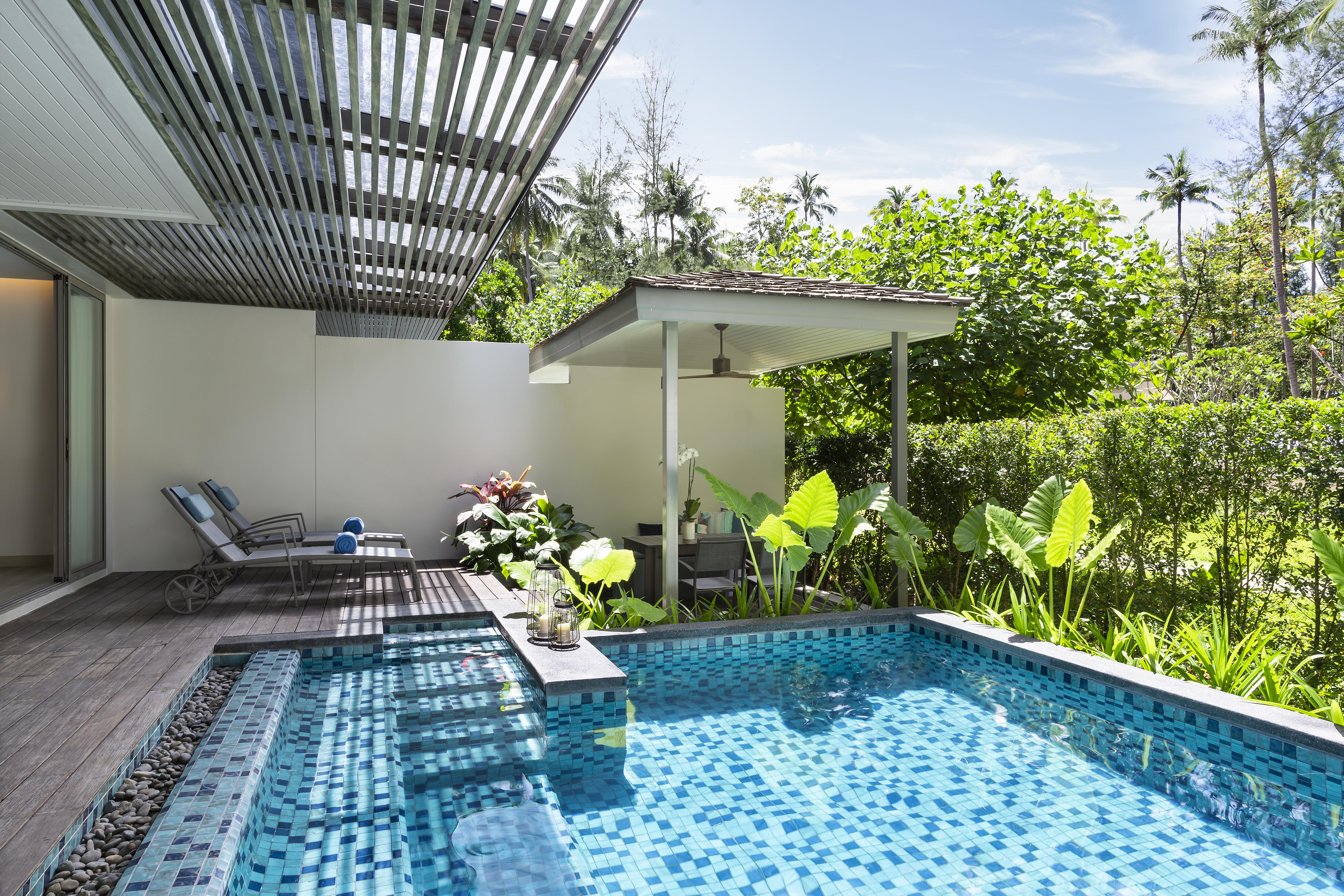 Avani Plus Khao Lak Resort Bagian luar foto