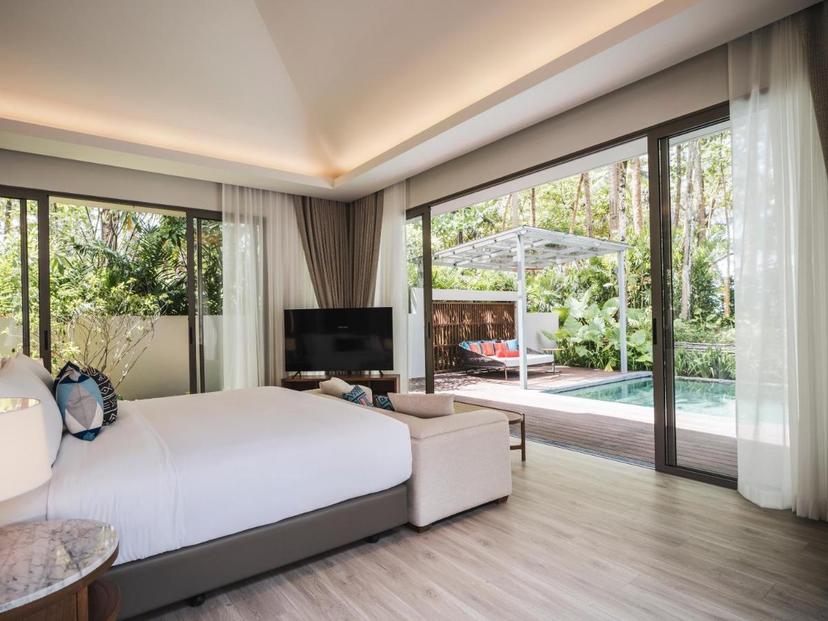 Avani Plus Khao Lak Resort Bagian luar foto