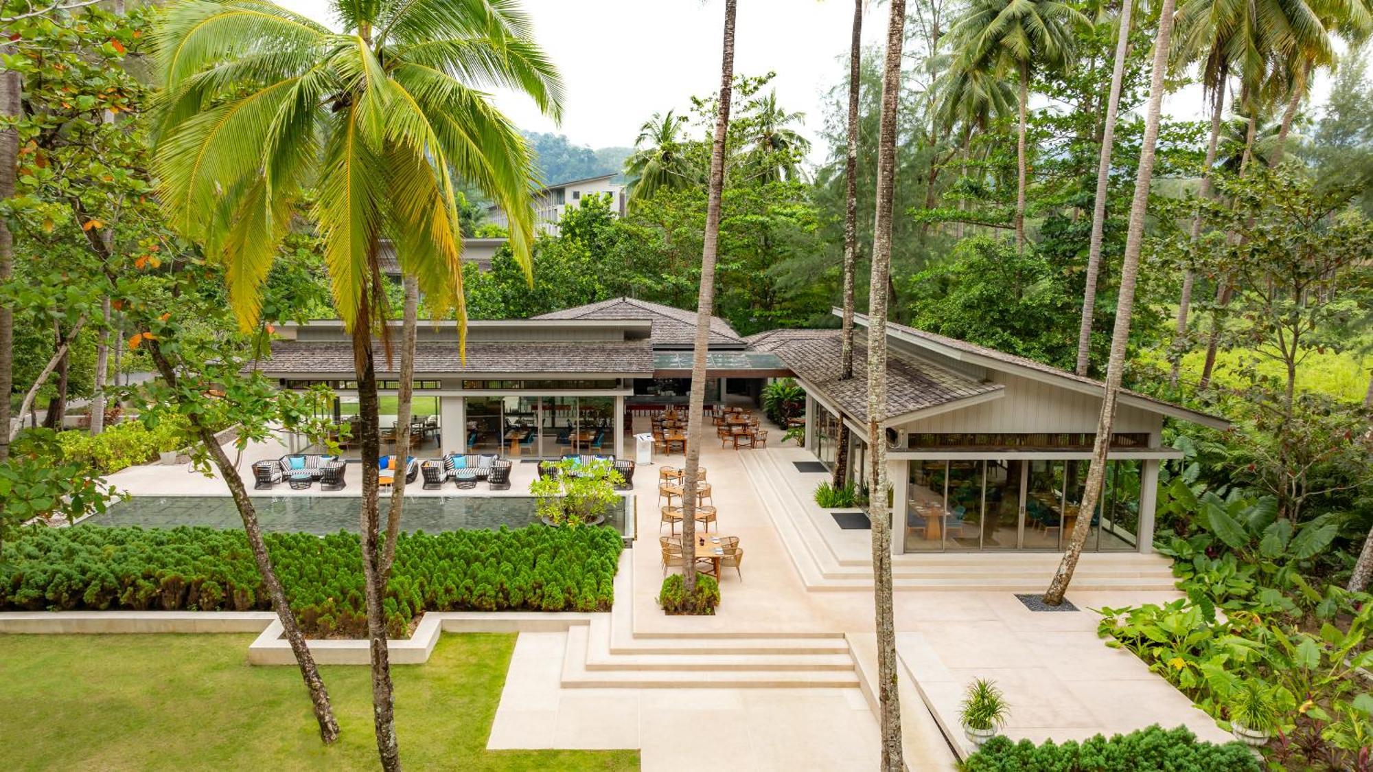Avani Plus Khao Lak Resort Bagian luar foto