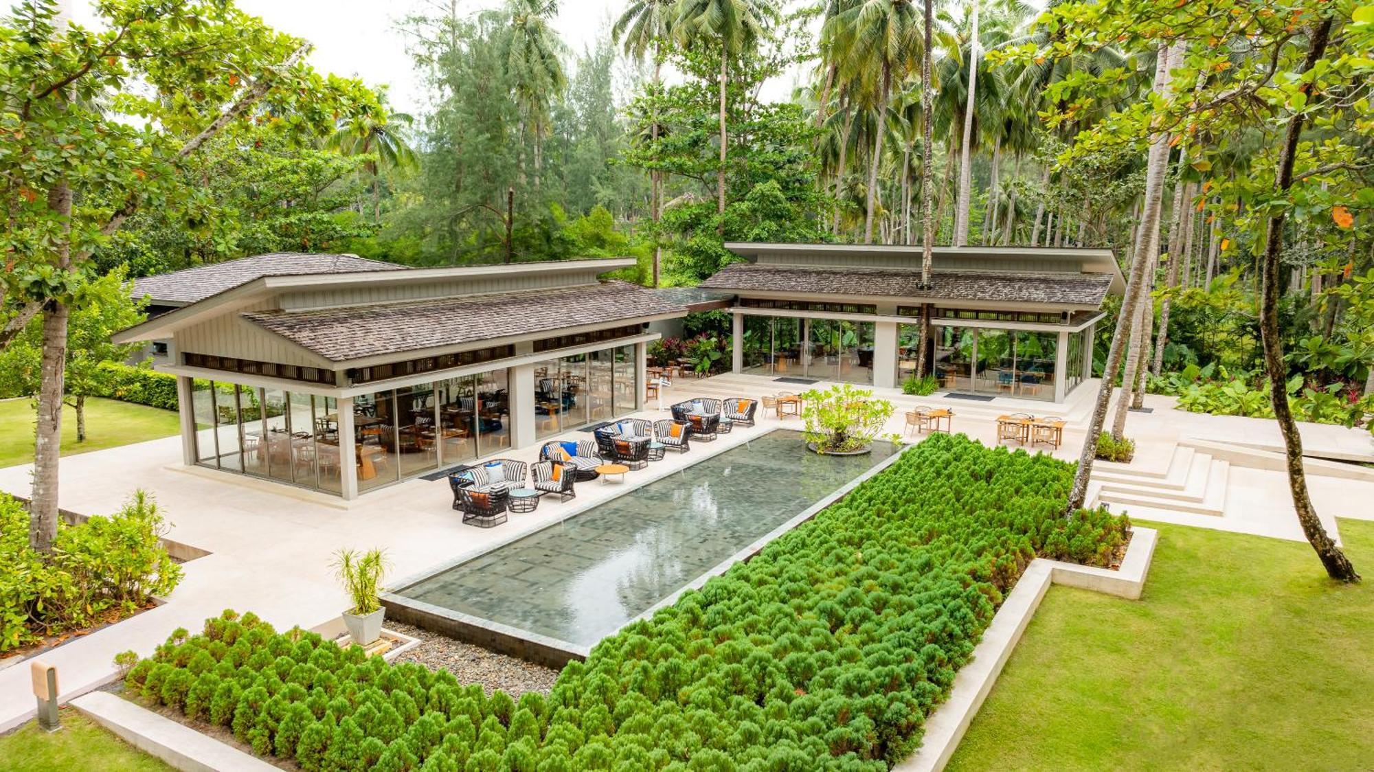 Avani Plus Khao Lak Resort Bagian luar foto