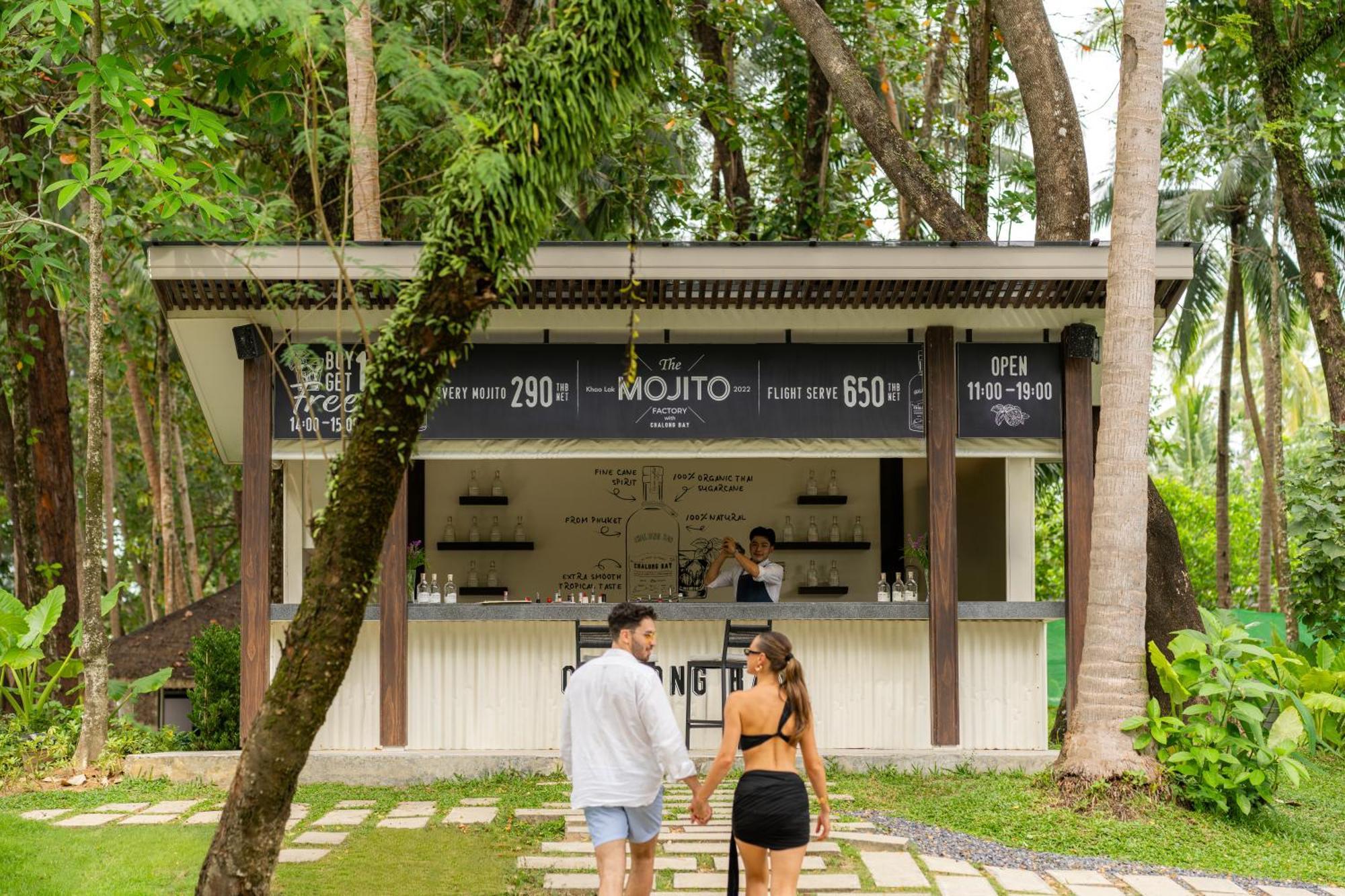 Avani Plus Khao Lak Resort Bagian luar foto